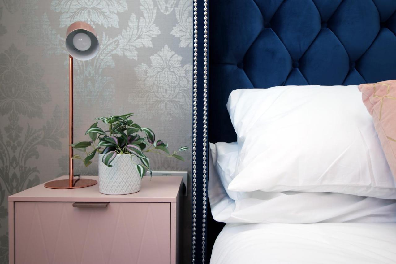 The View - Long Stay Offer - Modern Central Apartment And Parking By Cto Serviced Apartments 카디프 외부 사진